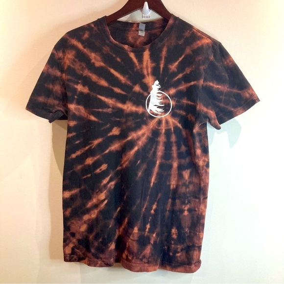 NEXT LEVEL Apparel  Sz M Driftwood Brewery Tie Dye Short Sleeve Tee T-shirt - Picture 1 of 6